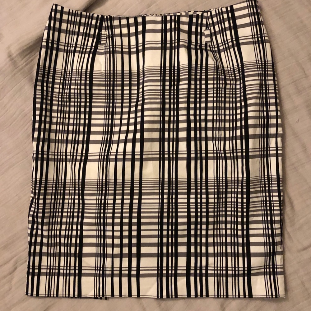 Apt 9 Pencil skirt